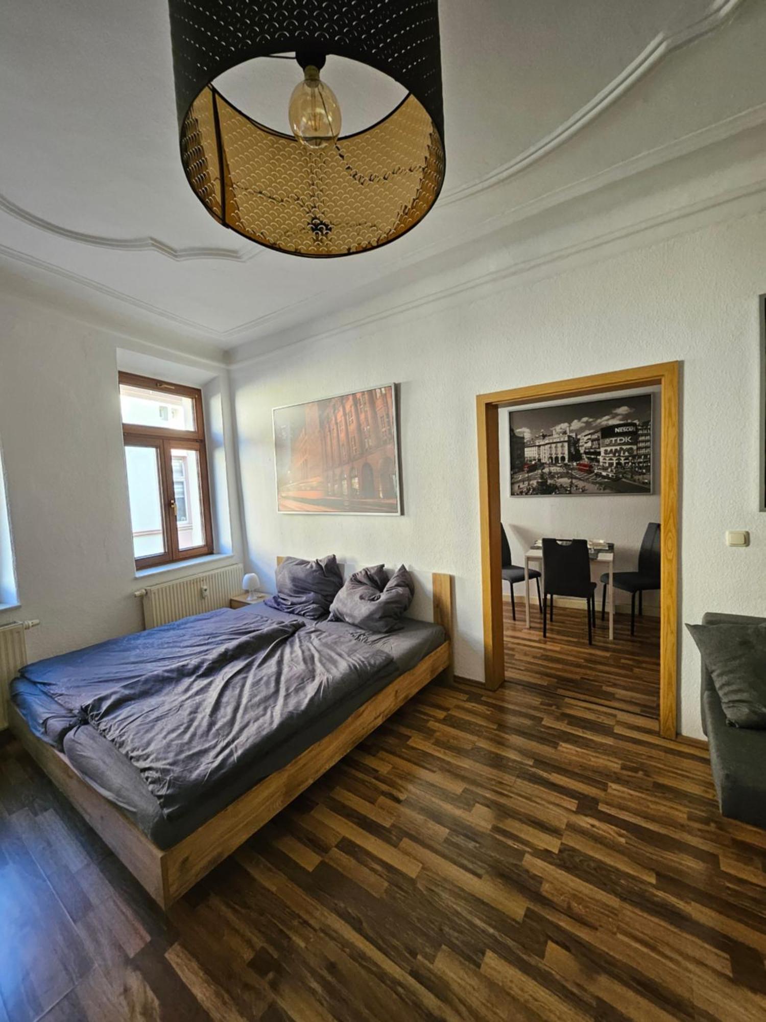 Ferienwohnung Apartment In Zittauer Stadtzentrum Innenstadt Innenring Top Lage - Wohnen Auf Zeit In Zittau - 1 Raum Wohnung Luaran gambar
