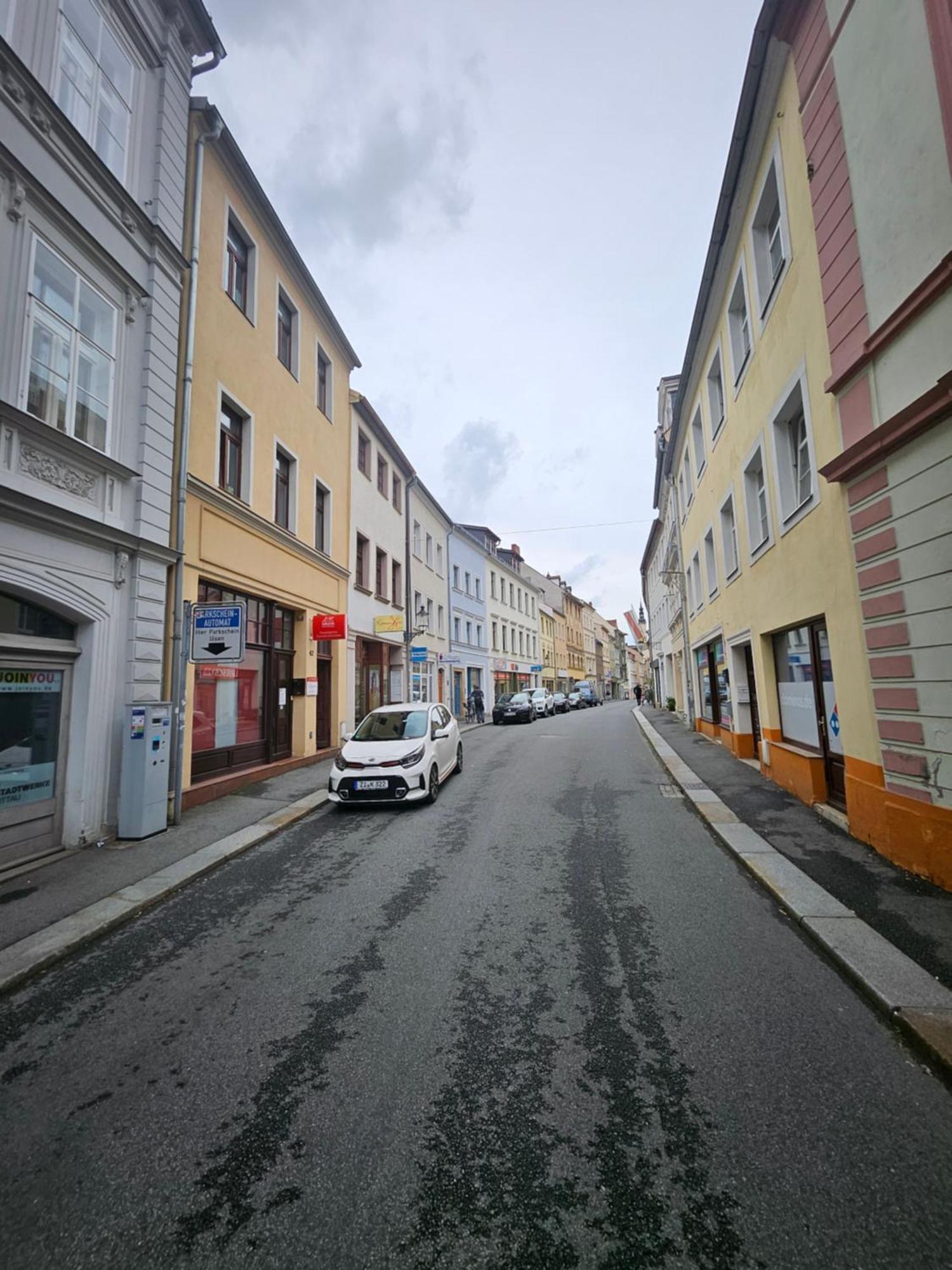 Ferienwohnung Apartment In Zittauer Stadtzentrum Innenstadt Innenring Top Lage - Wohnen Auf Zeit In Zittau - 1 Raum Wohnung Luaran gambar