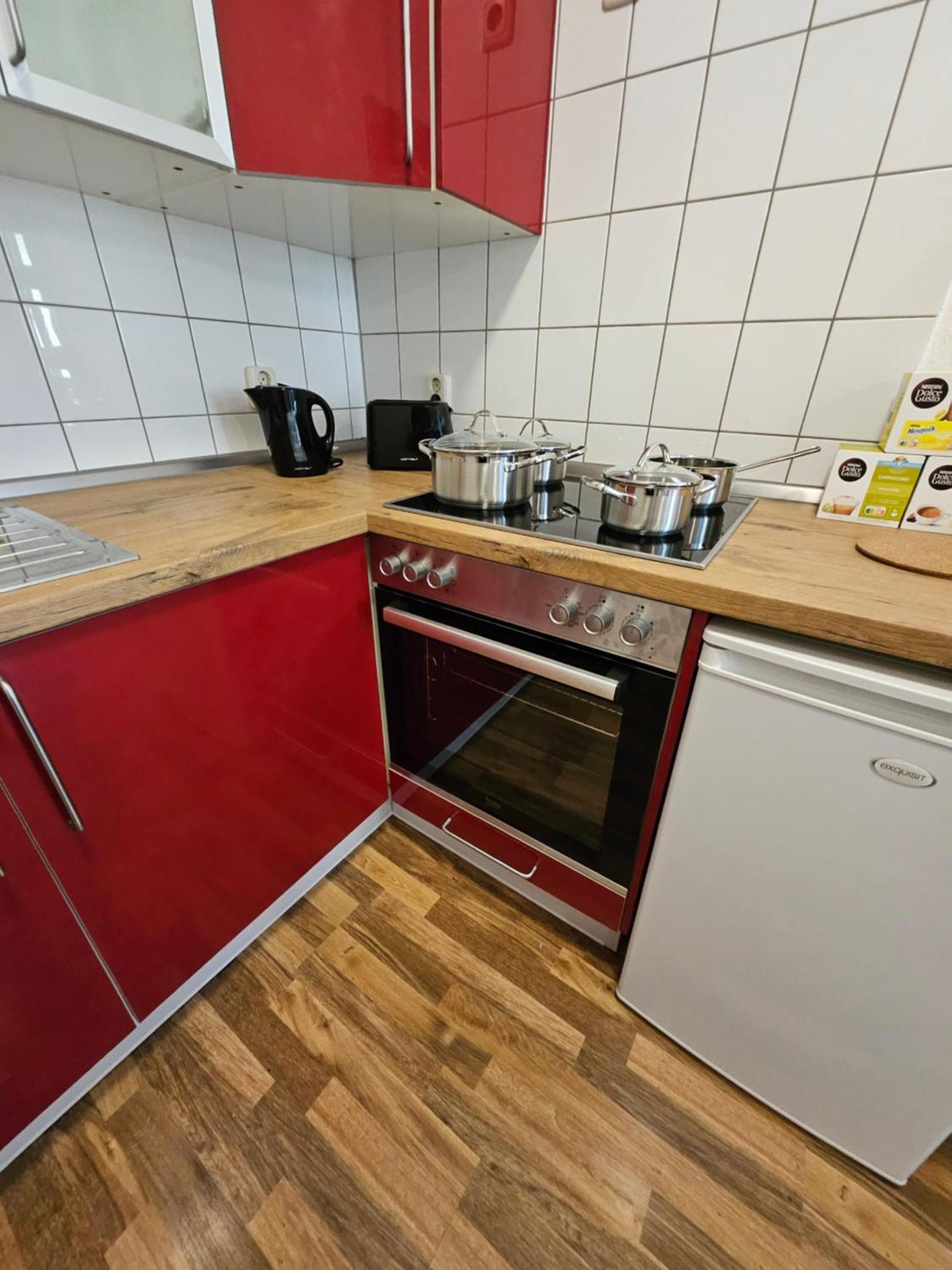 Ferienwohnung Apartment In Zittauer Stadtzentrum Innenstadt Innenring Top Lage - Wohnen Auf Zeit In Zittau - 1 Raum Wohnung Luaran gambar